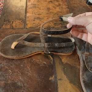 Anthropologie Gee WaWa off black strappy thong sandals size 8